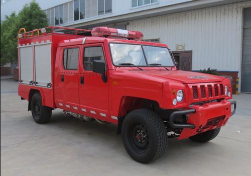 四驅(qū)器材消防車
